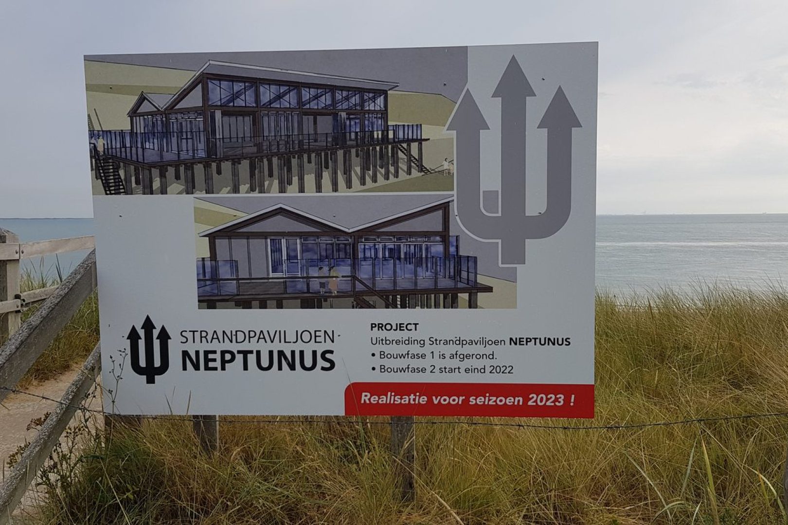case-reclamebord-strandpaviljoen-neptunus